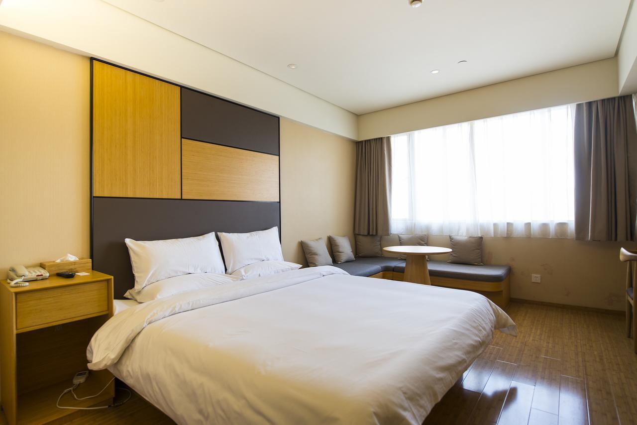 Ji Hotel Jiayuguan Pedestrian Street Екстер'єр фото
