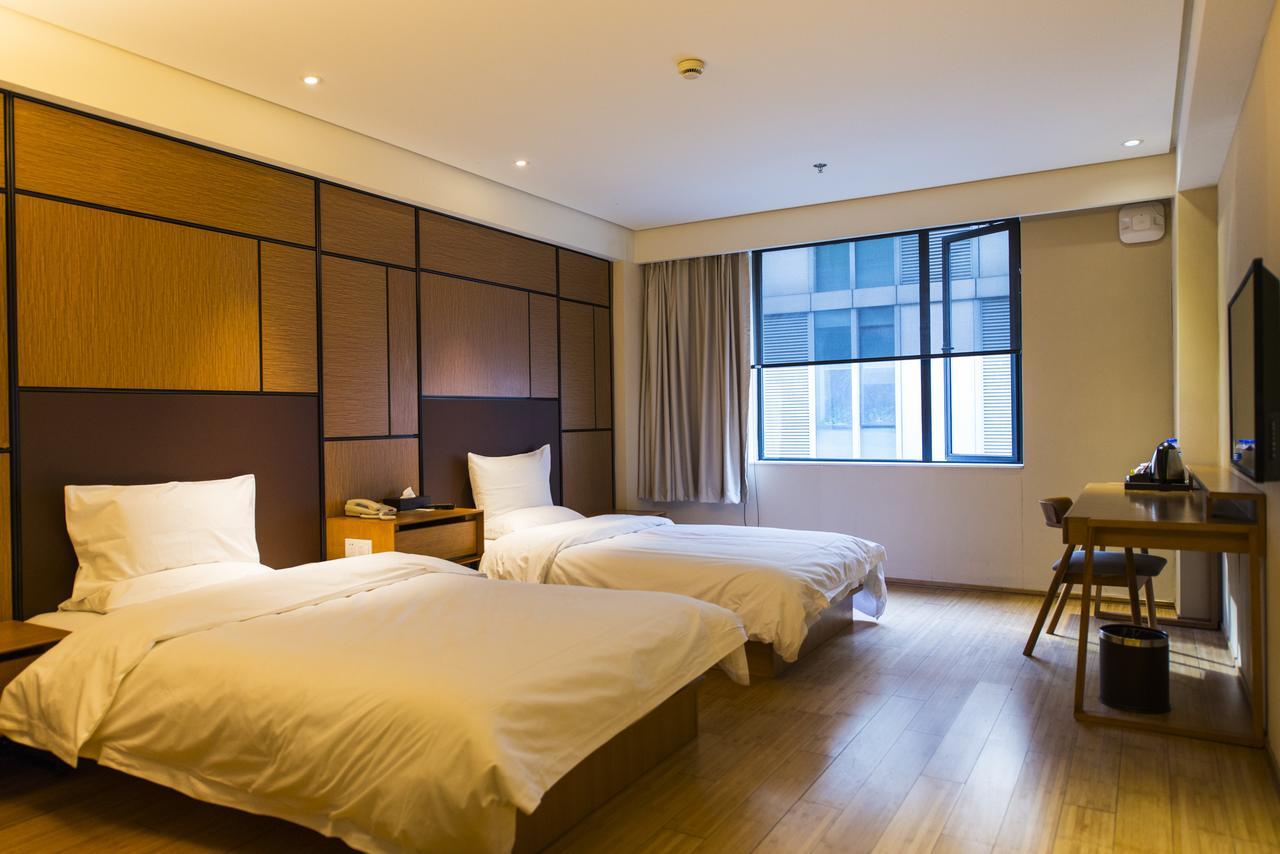 Ji Hotel Jiayuguan Pedestrian Street Екстер'єр фото