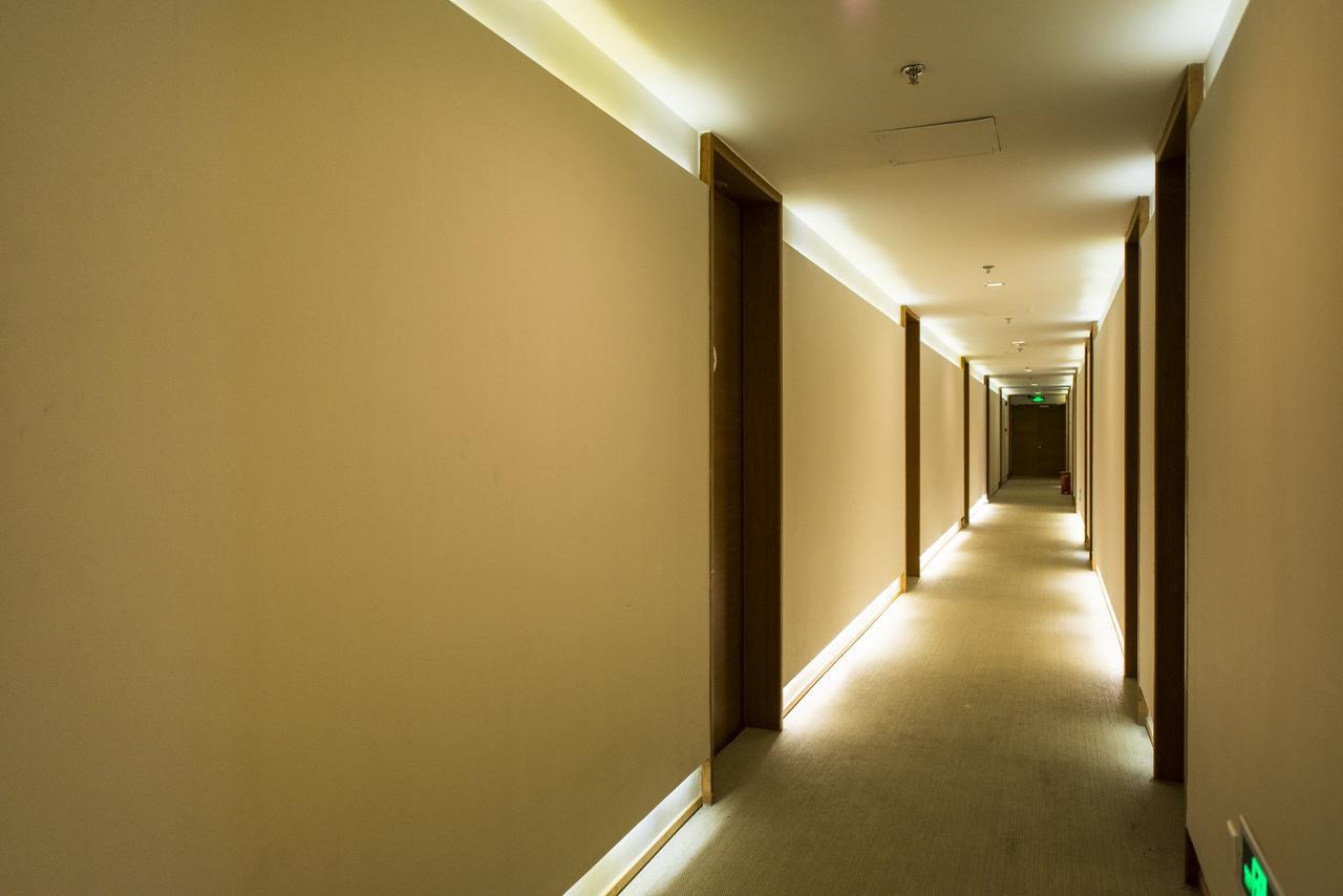 Ji Hotel Jiayuguan Pedestrian Street Екстер'єр фото